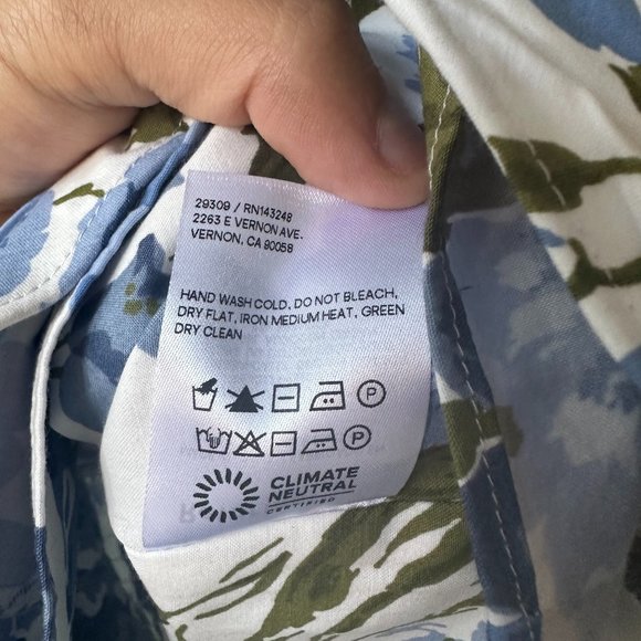 Reformation White and Blue Floral Crop Top - Picture 9 of 9